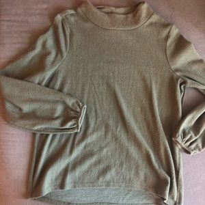 Green gray tunic style top